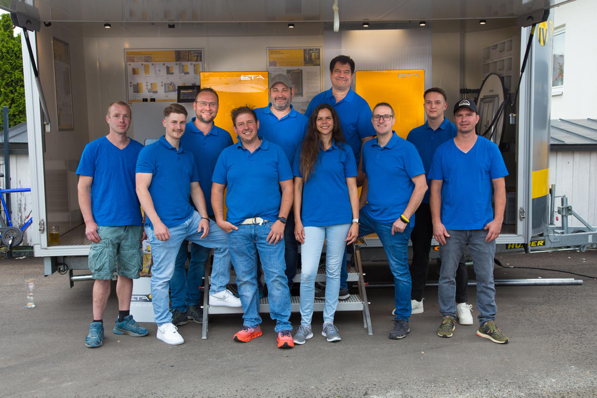 Mitarbeitergruppenfoto von Wiest Heizungsbau